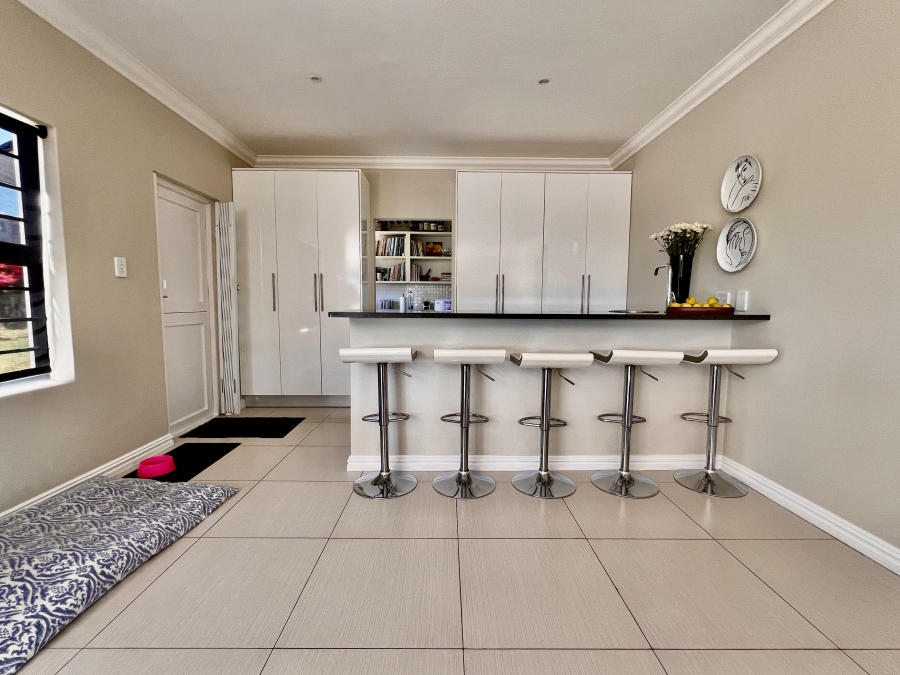 3 Bedroom Property for Sale in Myburgh Park Western Cape